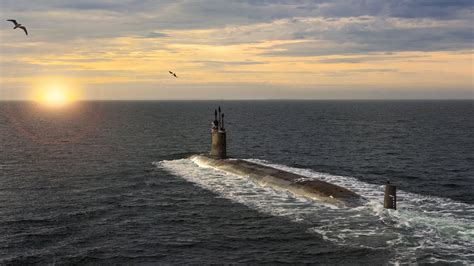 general dynamics electric boat.